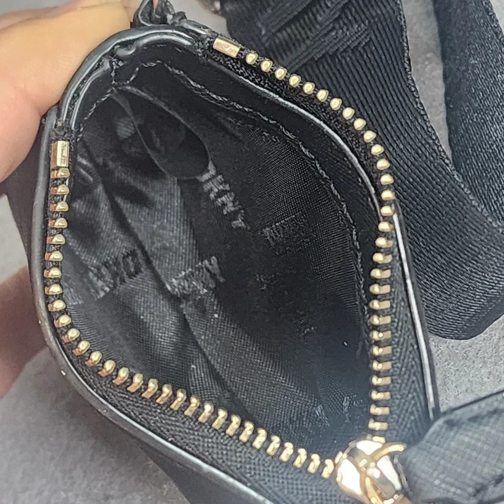 DKNY Crossbody Bag Black Saffiano Leather Logo Strap Coin Purse Womens Small